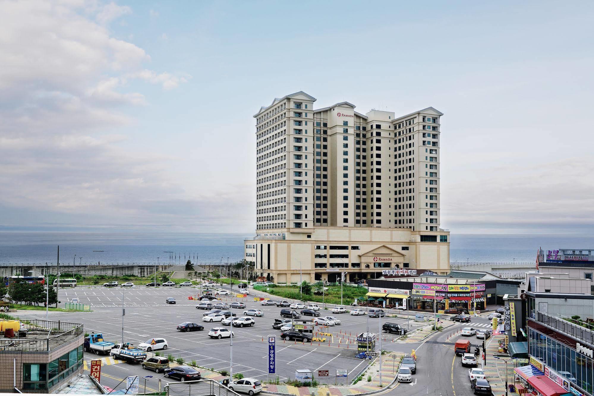 Hotel Ramada By Wyndham Gangwon 4*