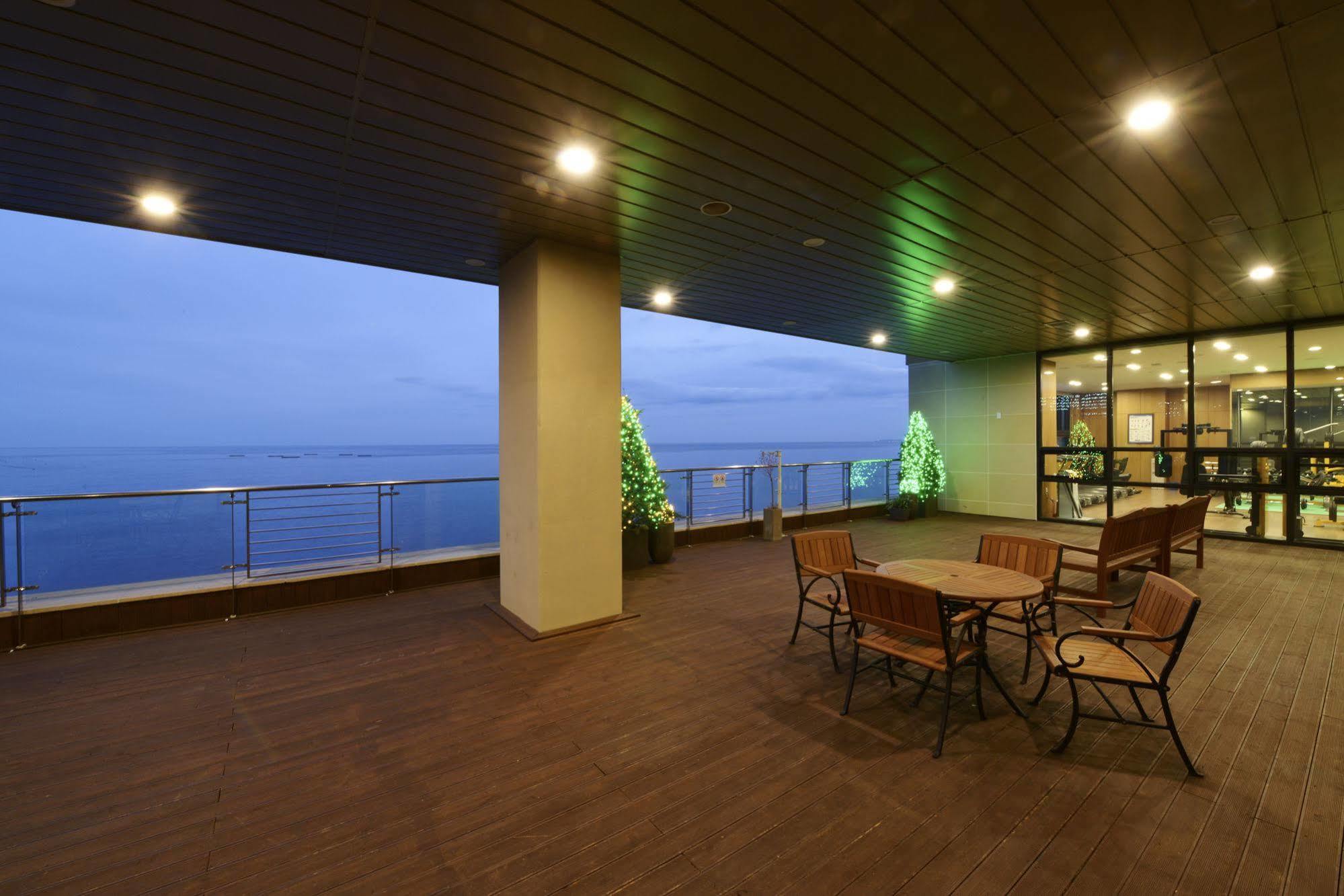 Hotel Ramada By Wyndham Gangwon 4*